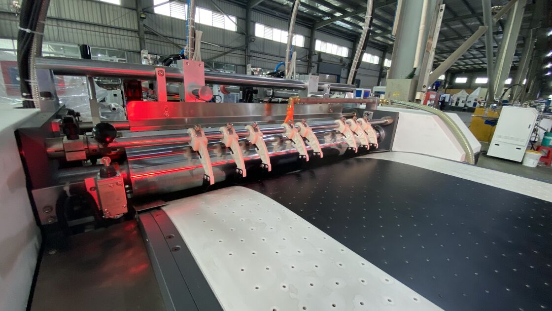 Podwójne karmienie podwójne formowanie sztywne pudełko maszyna do tworzenia szybka prędkość wysoka precyzja pełne sterowanie servo