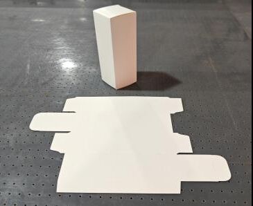 LY-RK03-1113 Maszyna do cięcia elastycznych materiałów niemetalowych bez rozkładu z grubością cięcia 50 mm i dokładnością ± 0,05 mm